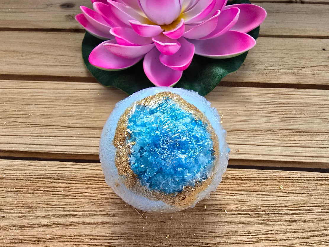 AQUAMARINE GEODE Bath Bomb