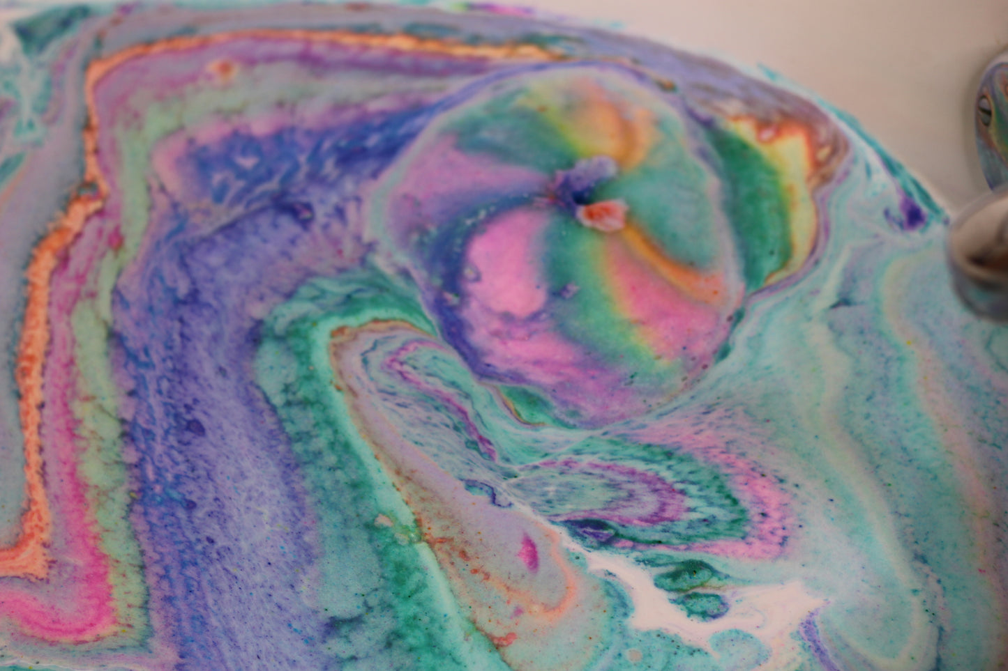 BLISS Bath Bomb