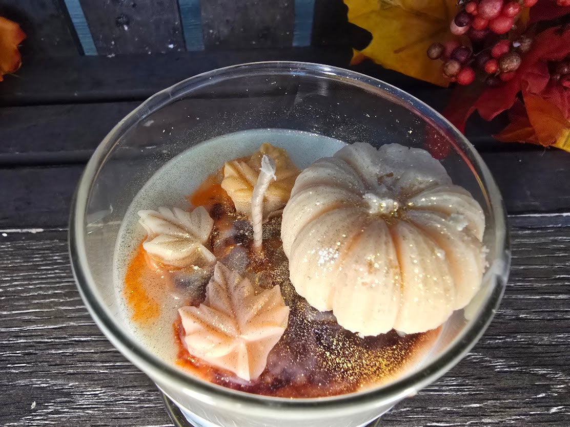 Signature Scent Candle; Welcome Autumn