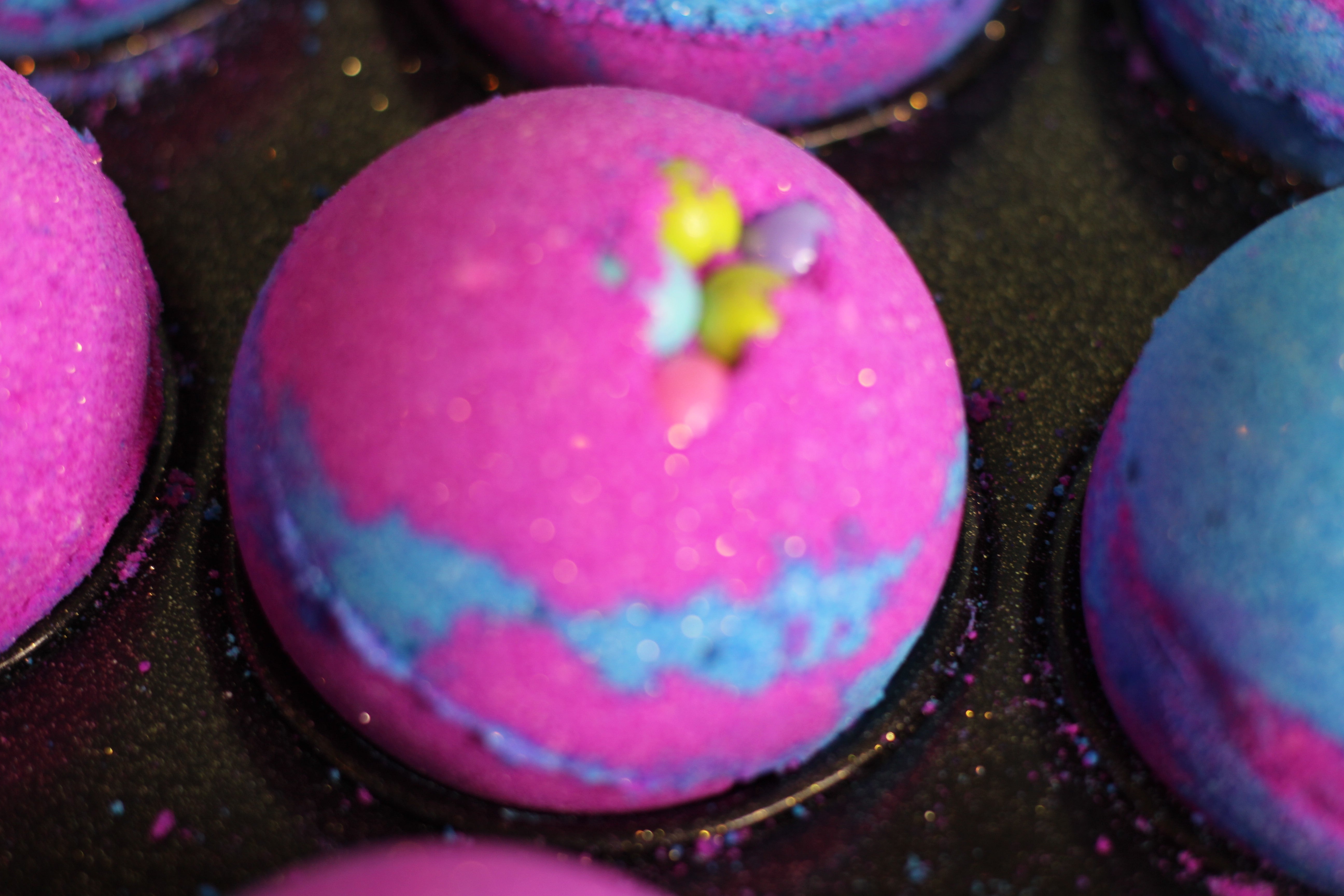 BERRY-BERRY Bath Bomb