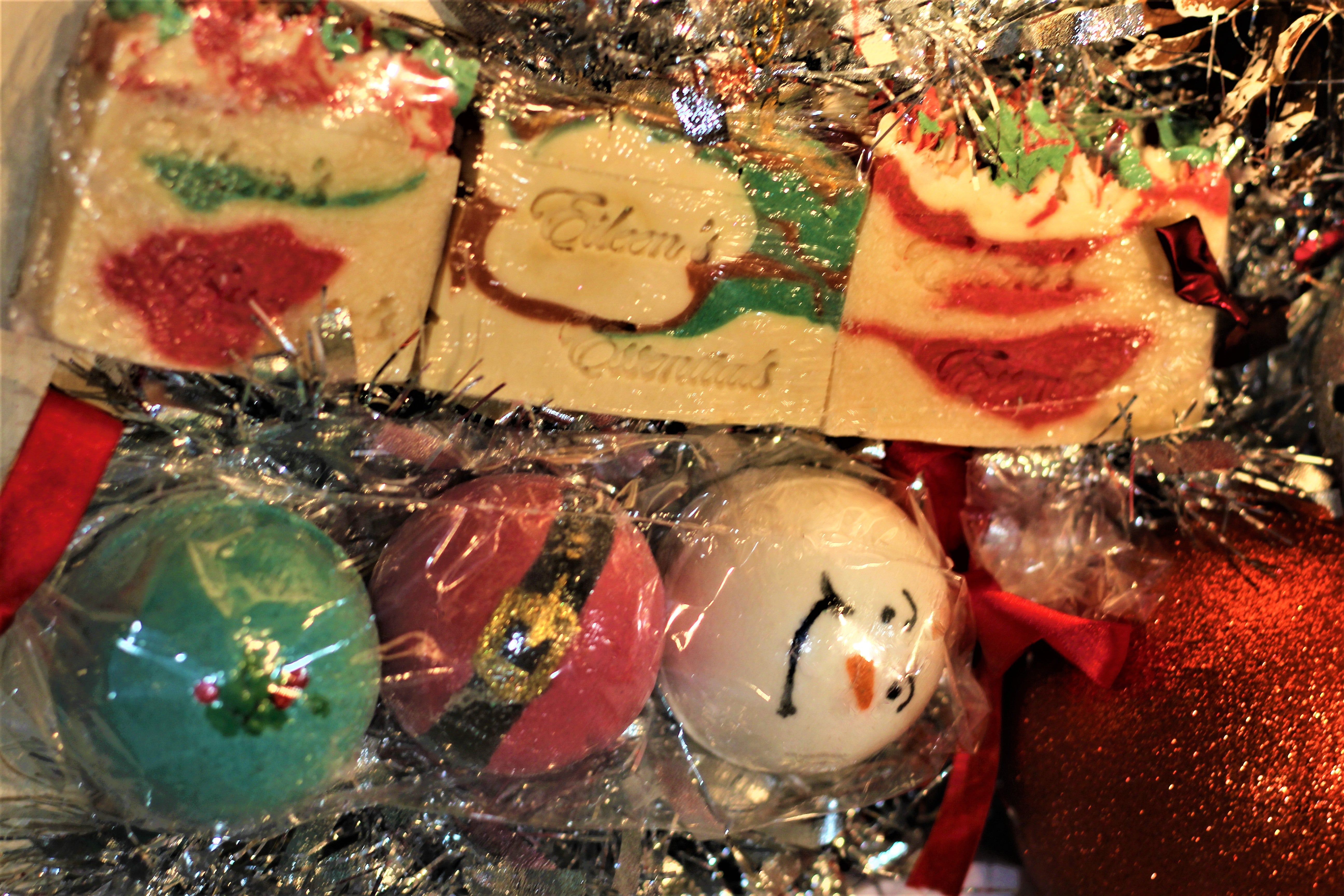 Happy Holidays Soap Deal; 3 Holidays Soaps