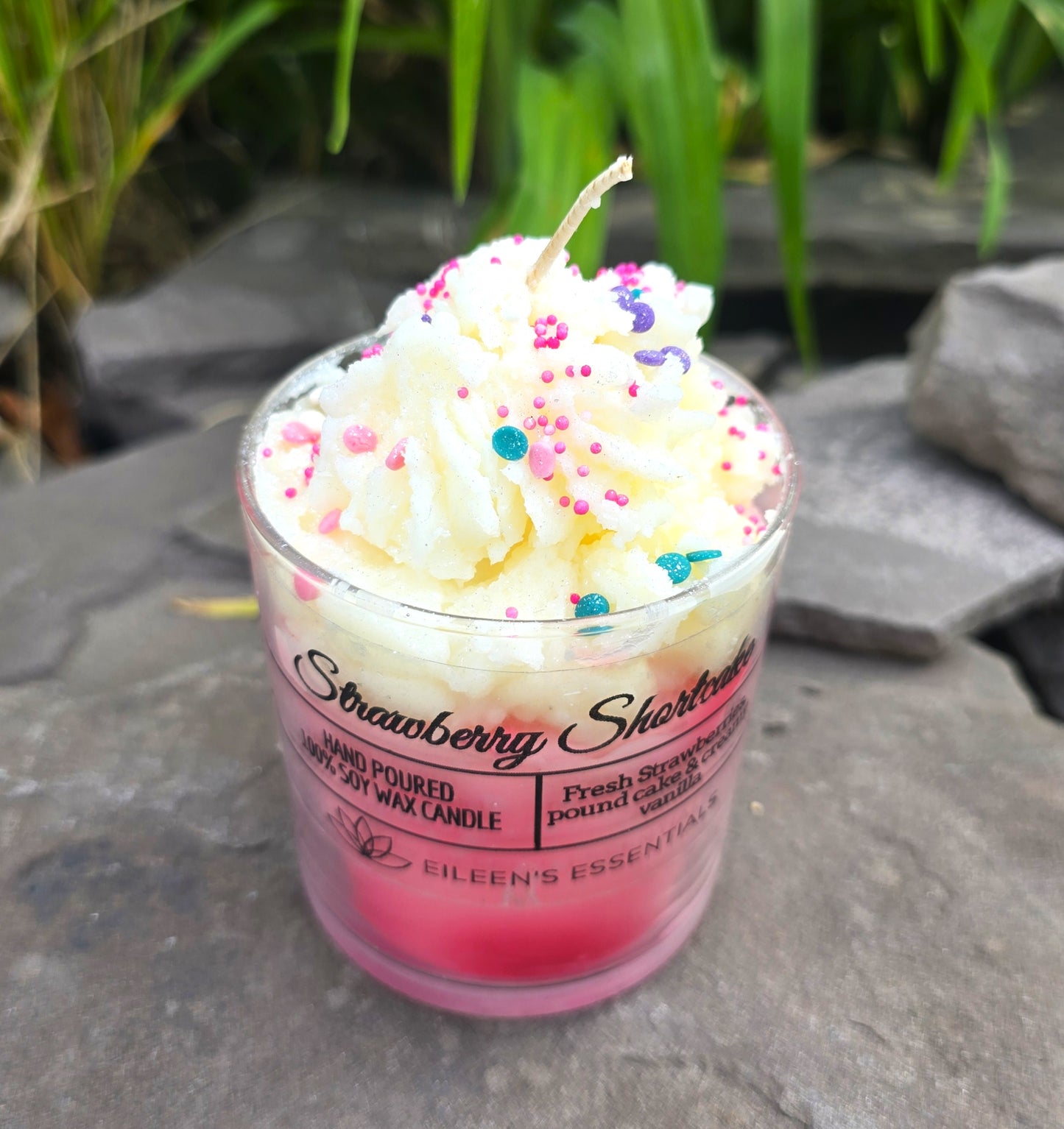 DESSERT CANDLE; Strawberry Shortcake