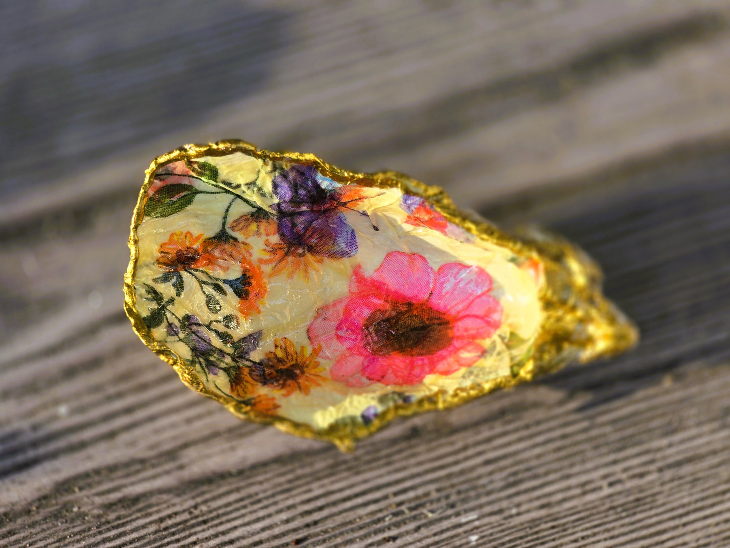 Decorative-oyster-shell-trinket-dish-eileens-essentials