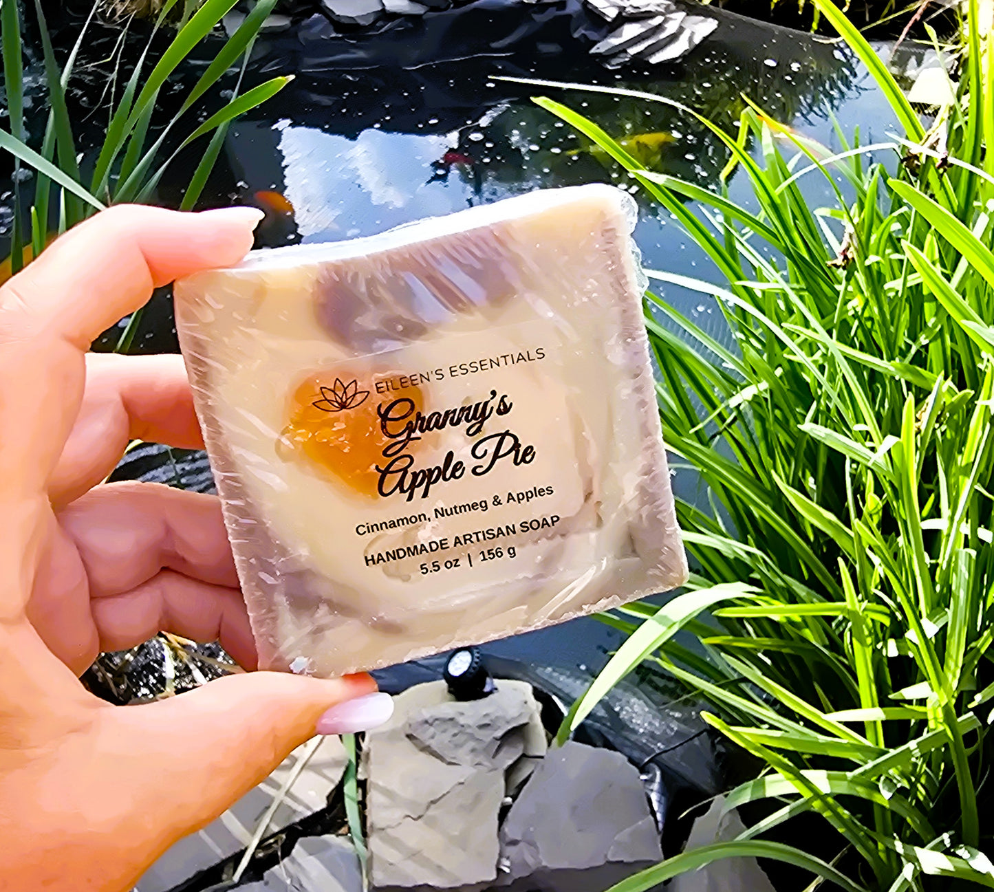 GRANNY'S APPLE PIE Artisan Soap