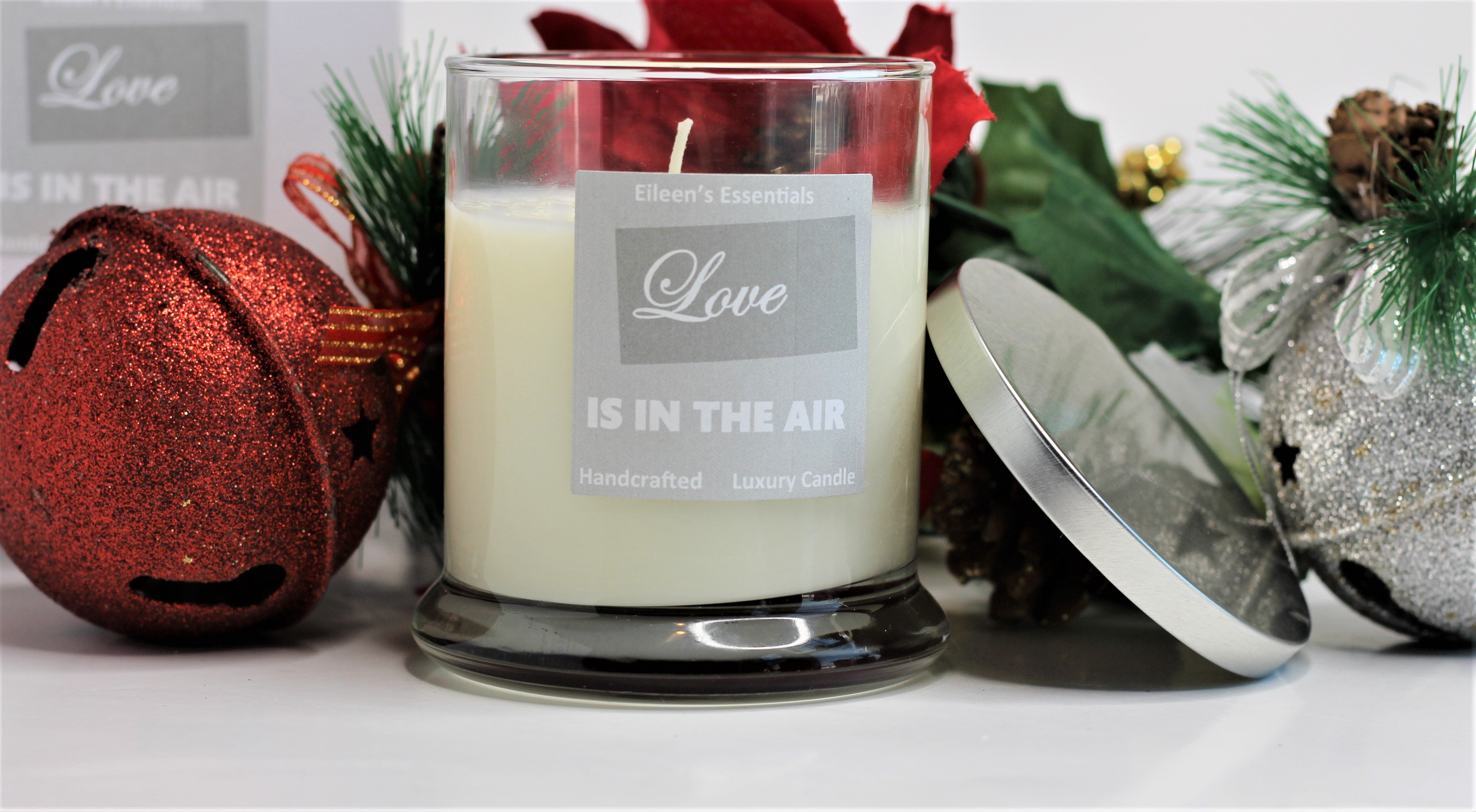 Signature Scent; LOVE IS IN THE AIR